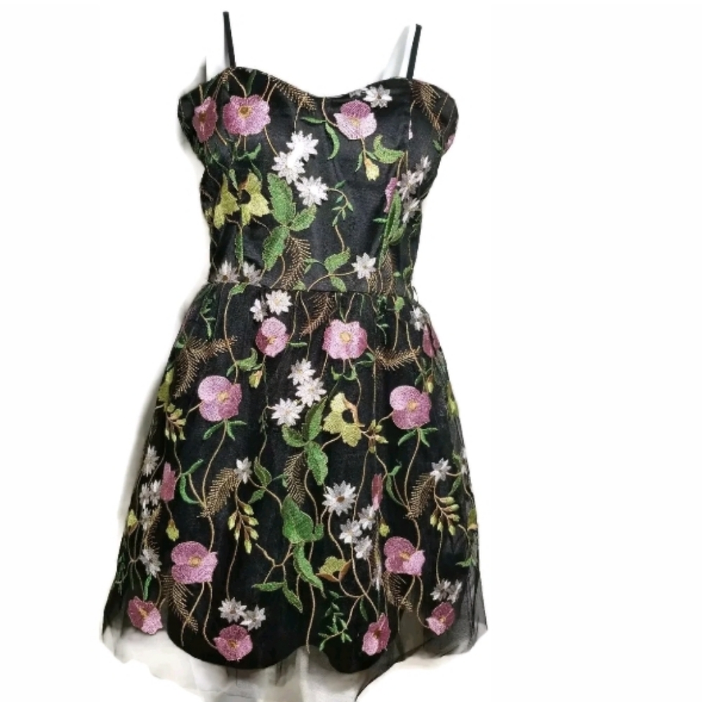 NWT $599.00 Women's Rinascimento Floral Dress A-Line Black Mini Size Large 12